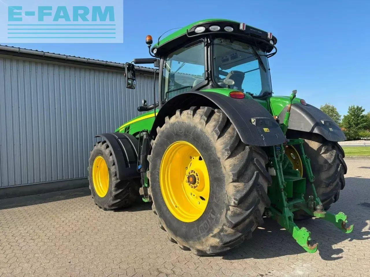 Tractor John Deere 8320r: foto 14 Tractor John Deere 8320r: foto 14