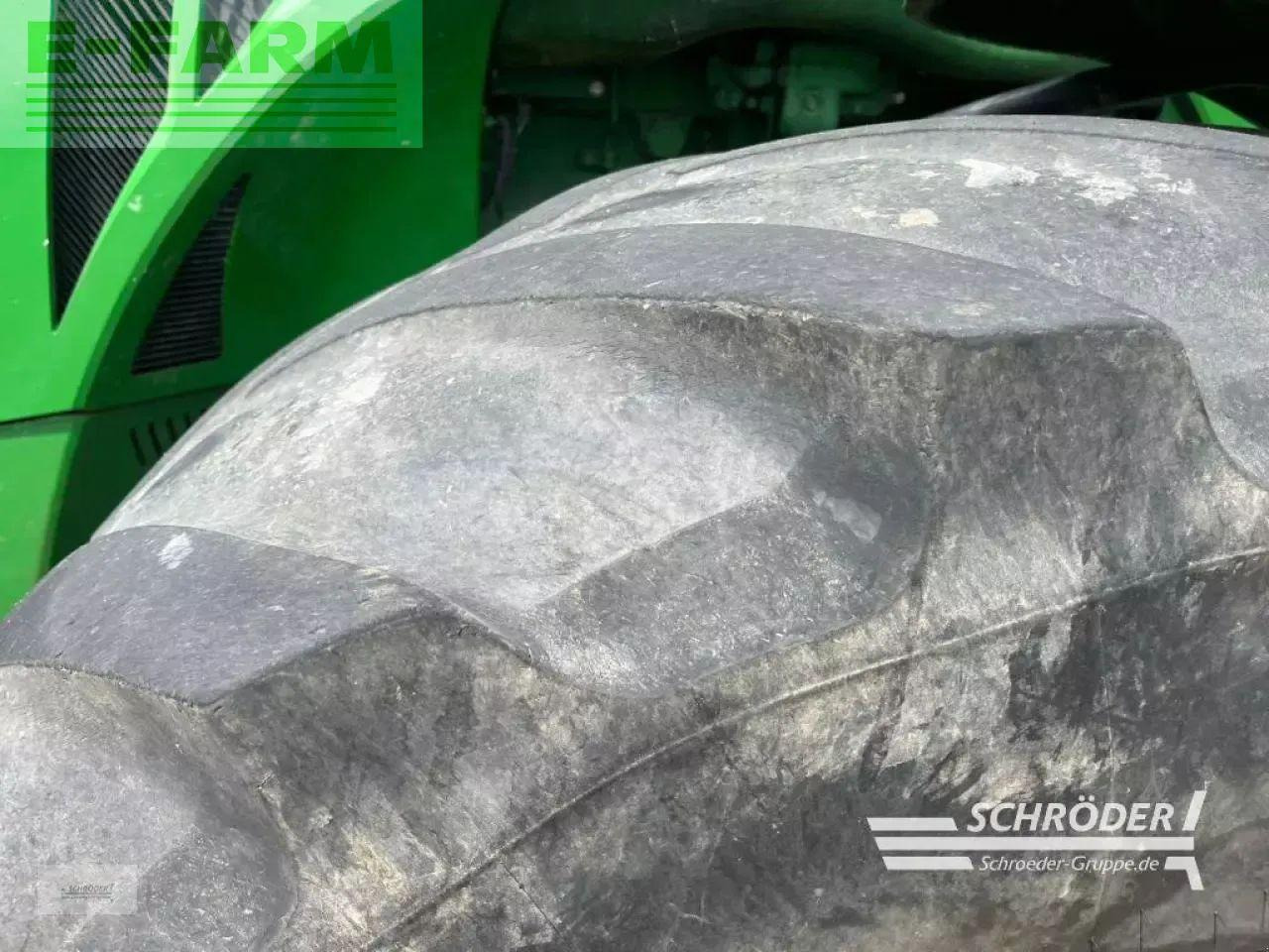 John Deere 8335 r autopower + zwillingsbereifung - Tractor: foto 4 John Deere 8335 r autopower + zwillingsbereifung - Tractor: foto 4