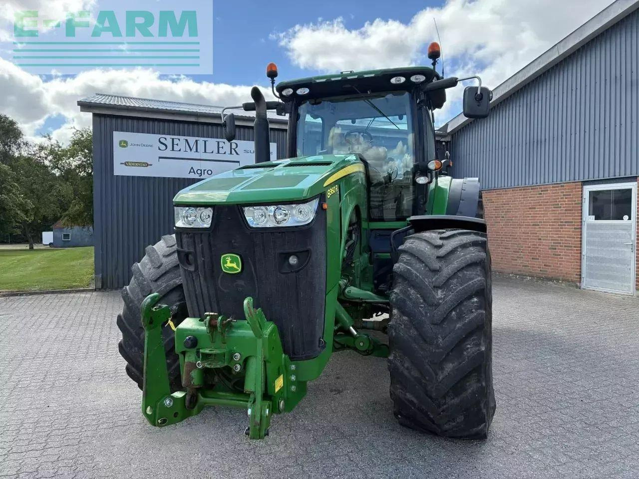 John Deere 8360 - Tractor: foto 1 John Deere 8360 - Tractor: foto 1