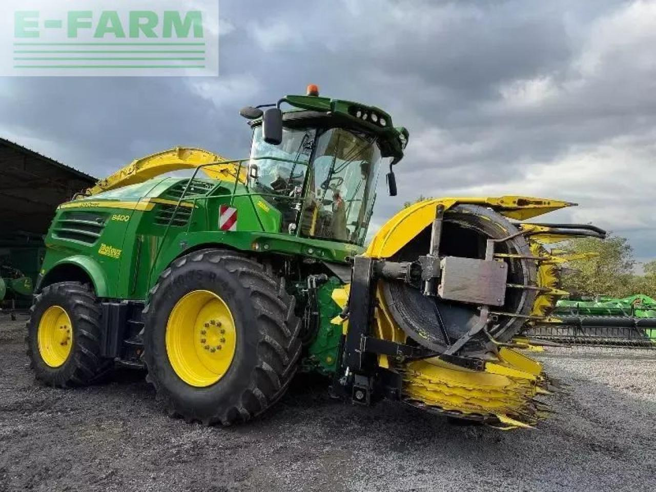 John Deere 8400 - Cosechadora de forraje: foto 3 John Deere 8400 - Cosechadora de forraje: foto 3