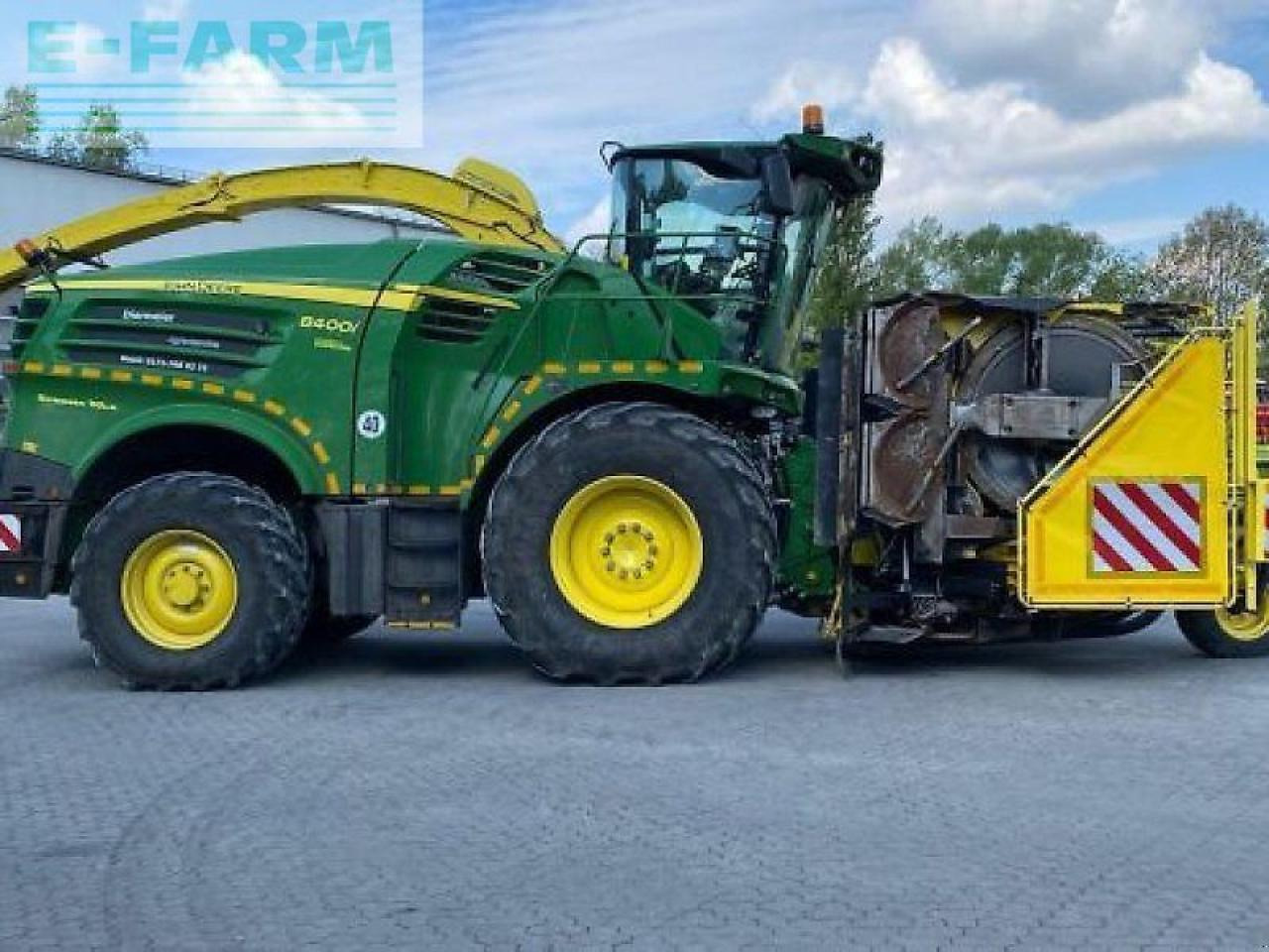 John Deere 8400i stalkbuster - Cosechadora de forraje: foto 4 John Deere 8400i stalkbuster - Cosechadora de forraje: foto 4