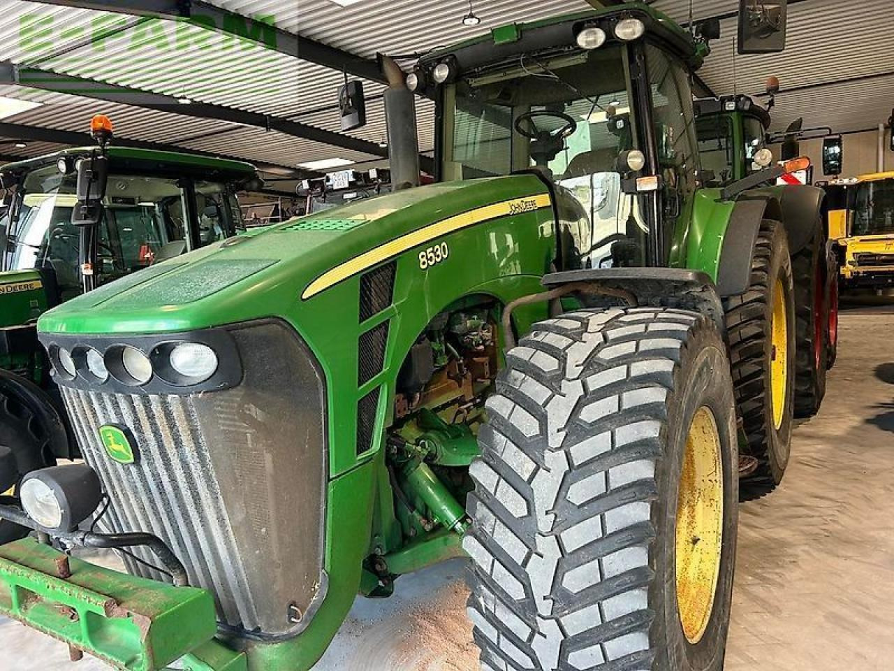 John Deere 8530 - Tractor: foto 1 John Deere 8530 - Tractor: foto 1