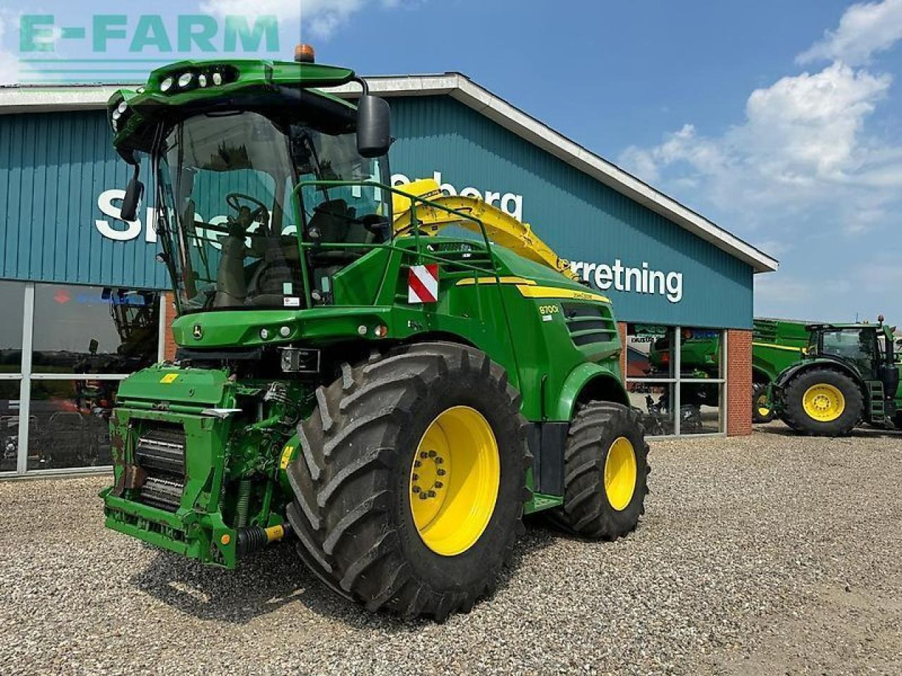 John Deere 8700 - Cosechadora de forraje: foto 1 John Deere 8700 - Cosechadora de forraje: foto 1