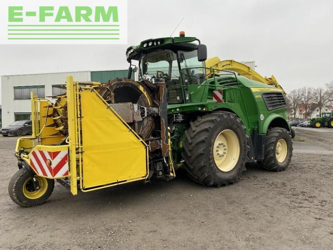 John Deere 9800i mit kemper 490+ - Cosechadora de forraje: foto 1 John Deere 9800i mit kemper 490+ - Cosechadora de forraje: foto 1