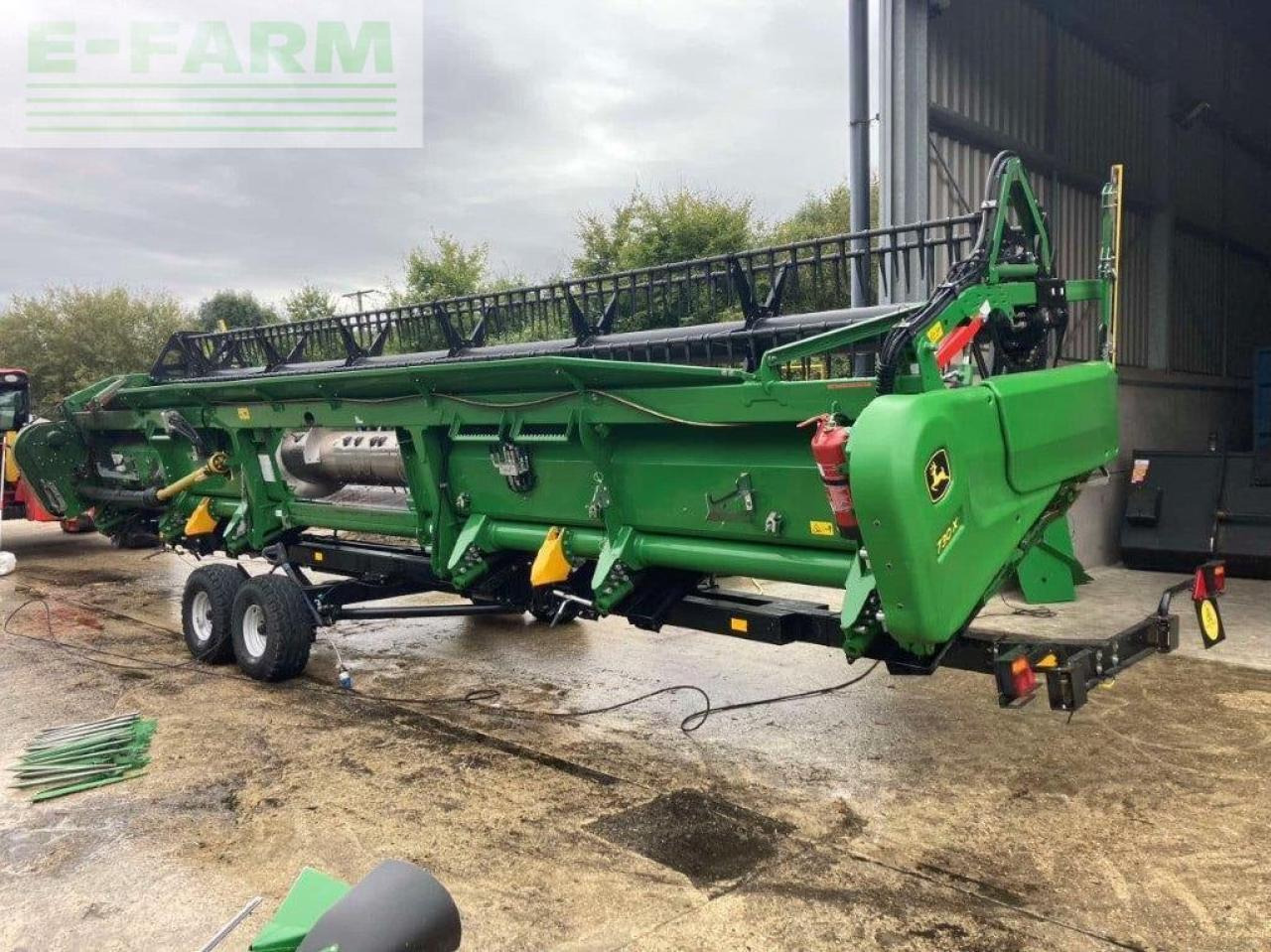 John Deere T670I HILLMASTER - Cosechadora de granos: foto 2 John Deere T670I HILLMASTER - Cosechadora de granos: foto 2