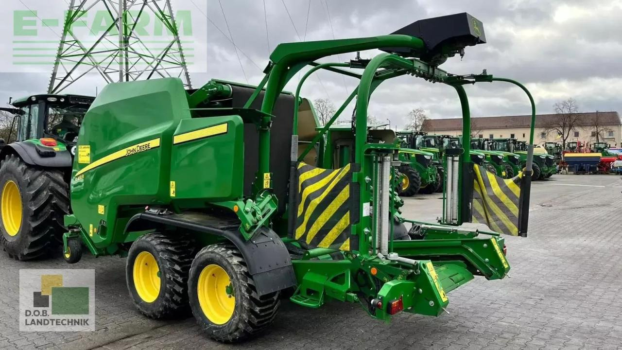 John Deere c451r - Empacadora de pacas cuadradas: foto 1 John Deere c451r - Empacadora de pacas cuadradas: foto 1