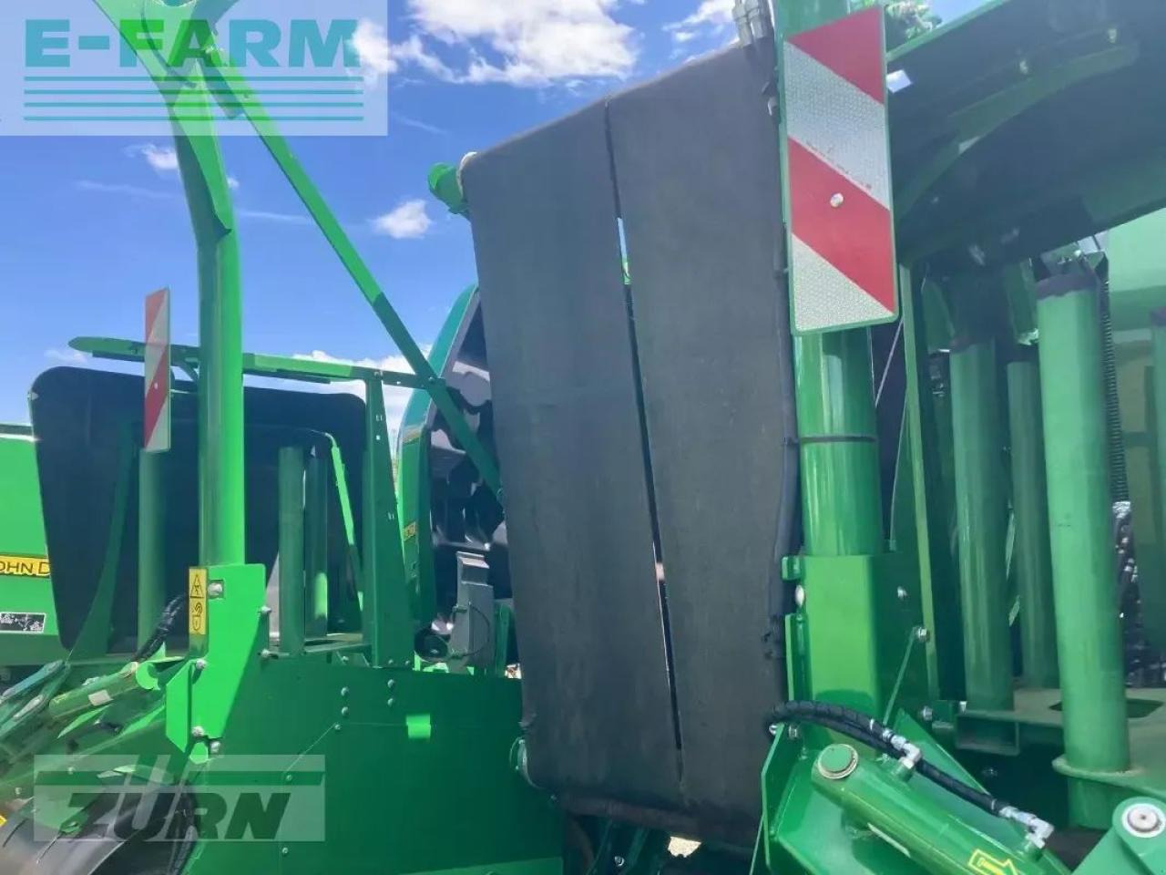 John Deere c461r - Empacadora de pacas cuadradas: foto 4 John Deere c461r - Empacadora de pacas cuadradas: foto 4