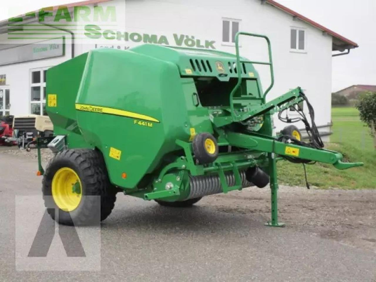 John Deere f441m - Empacadora de pacas cuadradas: foto 5 John Deere f441m - Empacadora de pacas cuadradas: foto 5