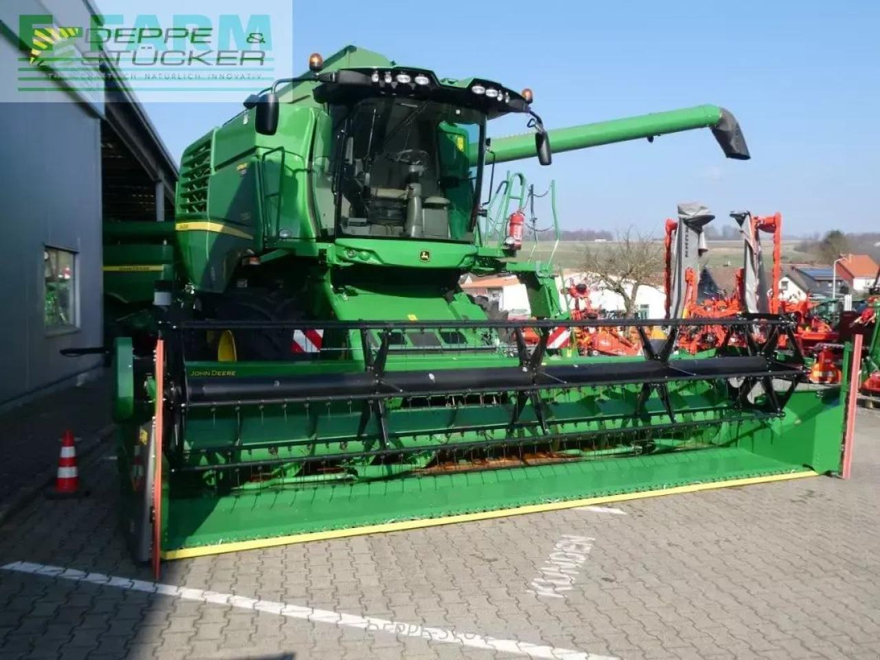 John Deere t550 hm mit 620r + sww - Cosechadora de granos: foto 3 John Deere t550 hm mit 620r + sww - Cosechadora de granos: foto 3