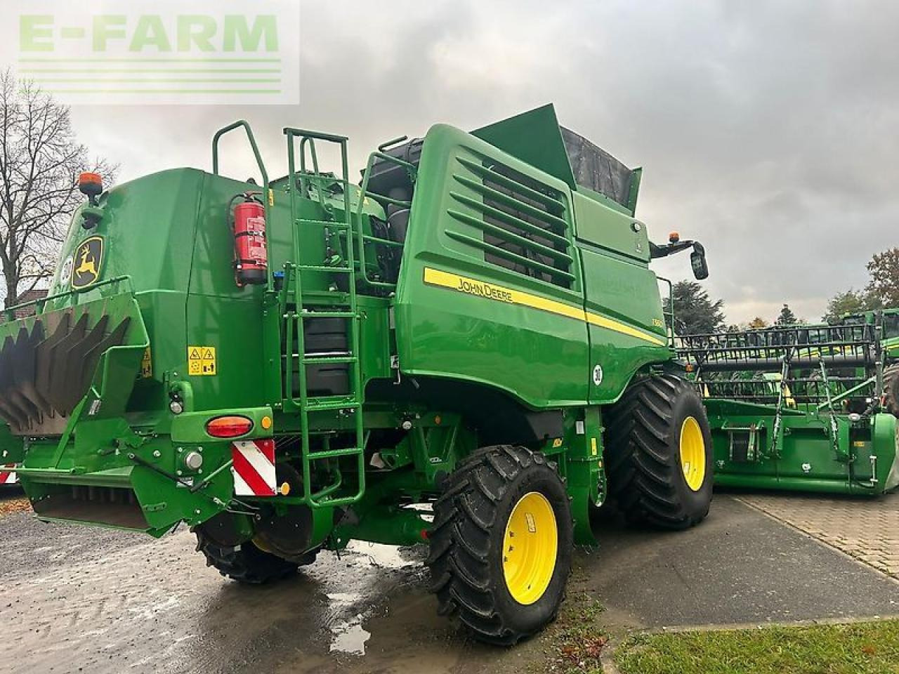 John Deere t560 + 722 premium flow - Cosechadora de granos: foto 4 John Deere t560 + 722 premium flow - Cosechadora de granos: foto 4