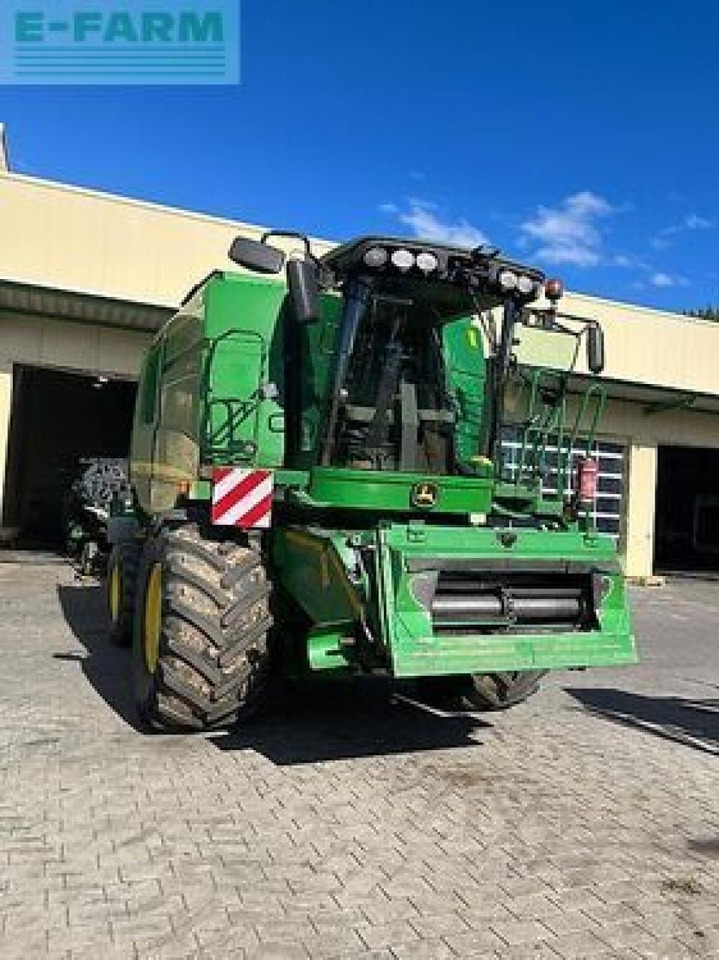 John Deere t560 i hill master - Cosechadora de granos: foto 1 John Deere t560 i hill master - Cosechadora de granos: foto 1