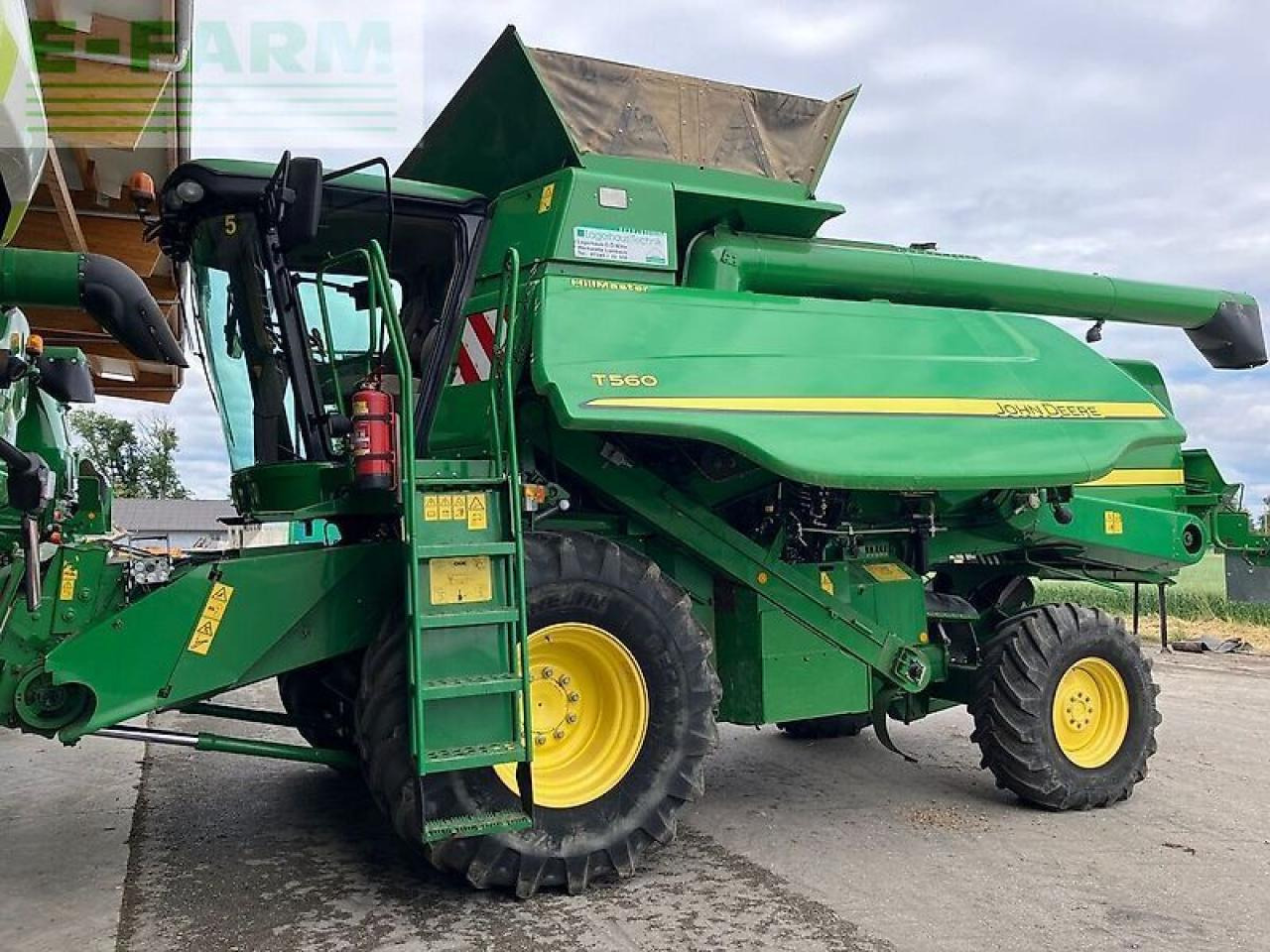 John Deere t560hm - Cosechadora de granos: foto 1 John Deere t560hm - Cosechadora de granos: foto 1