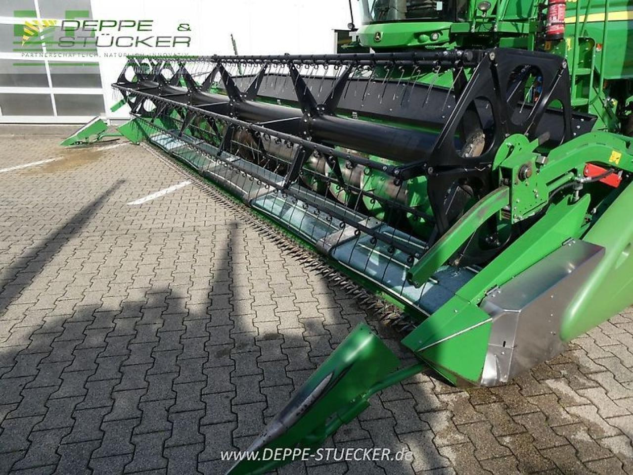 Cosechadora de granos John Deere t660 ll autotrac + 625 premiumflow + sww: foto 10