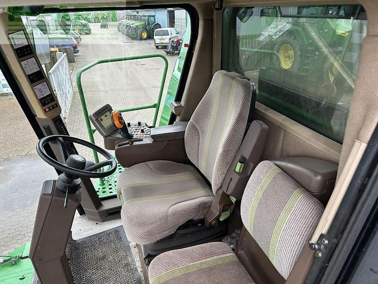 John Deere t670 - Cosechadora de granos: foto 5 John Deere t670 - Cosechadora de granos: foto 5