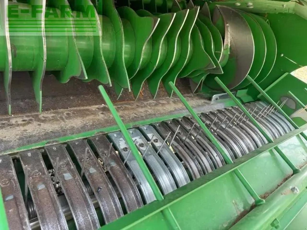 John Deere v461m - Empacadora de pacas cuadradas: foto 5 John Deere v461m - Empacadora de pacas cuadradas: foto 5