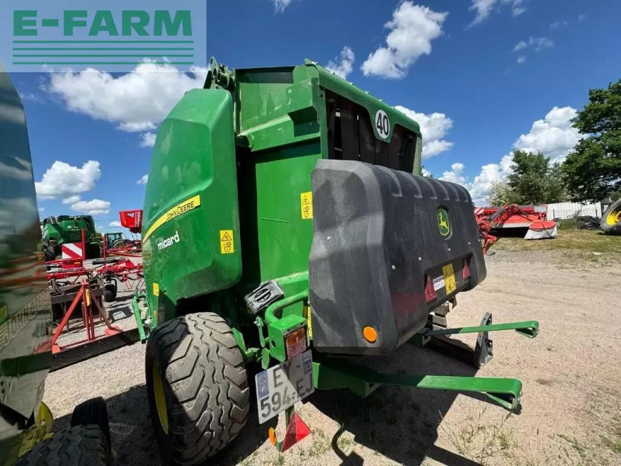 John Deere v461m - Empacadora de pacas cuadradas: foto 3 John Deere v461m - Empacadora de pacas cuadradas: foto 3