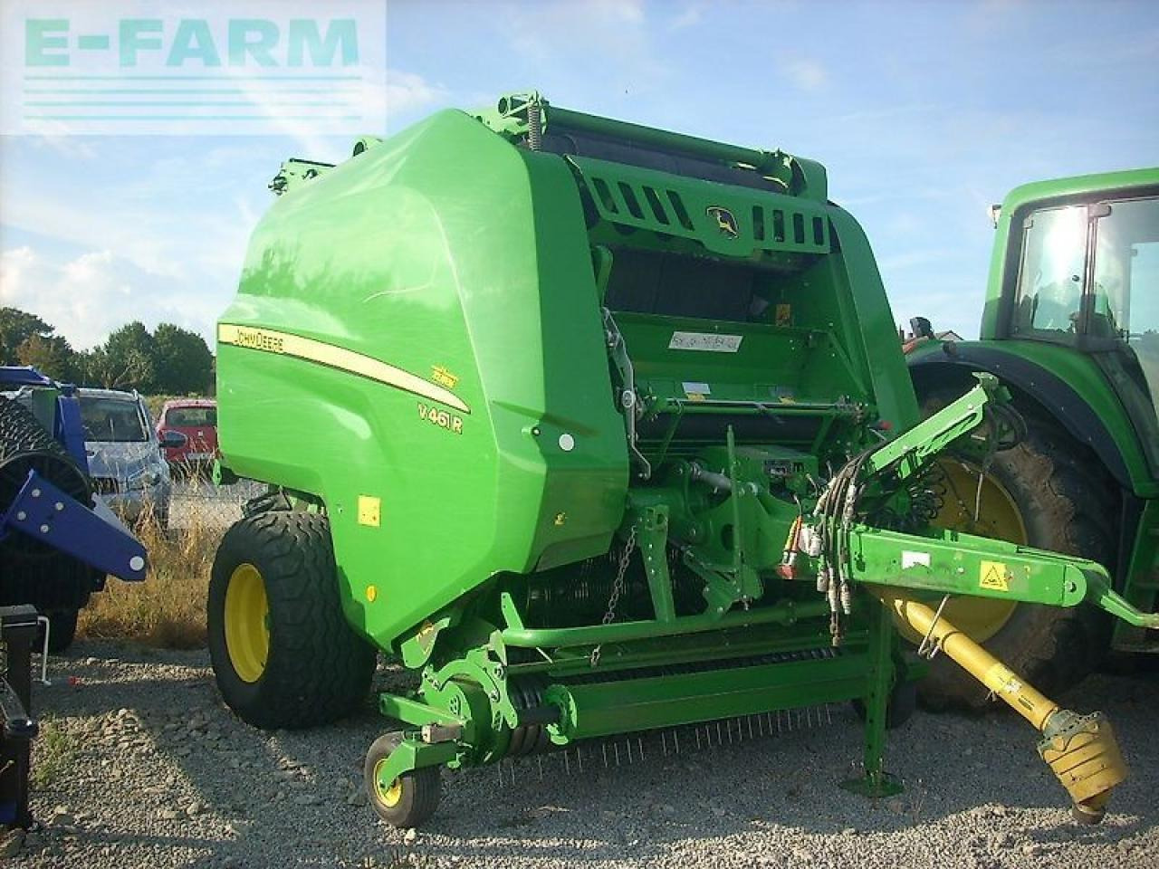 John Deere v461r isobus - Empacadora de pacas cuadradas: foto 2 John Deere v461r isobus - Empacadora de pacas cuadradas: foto 2