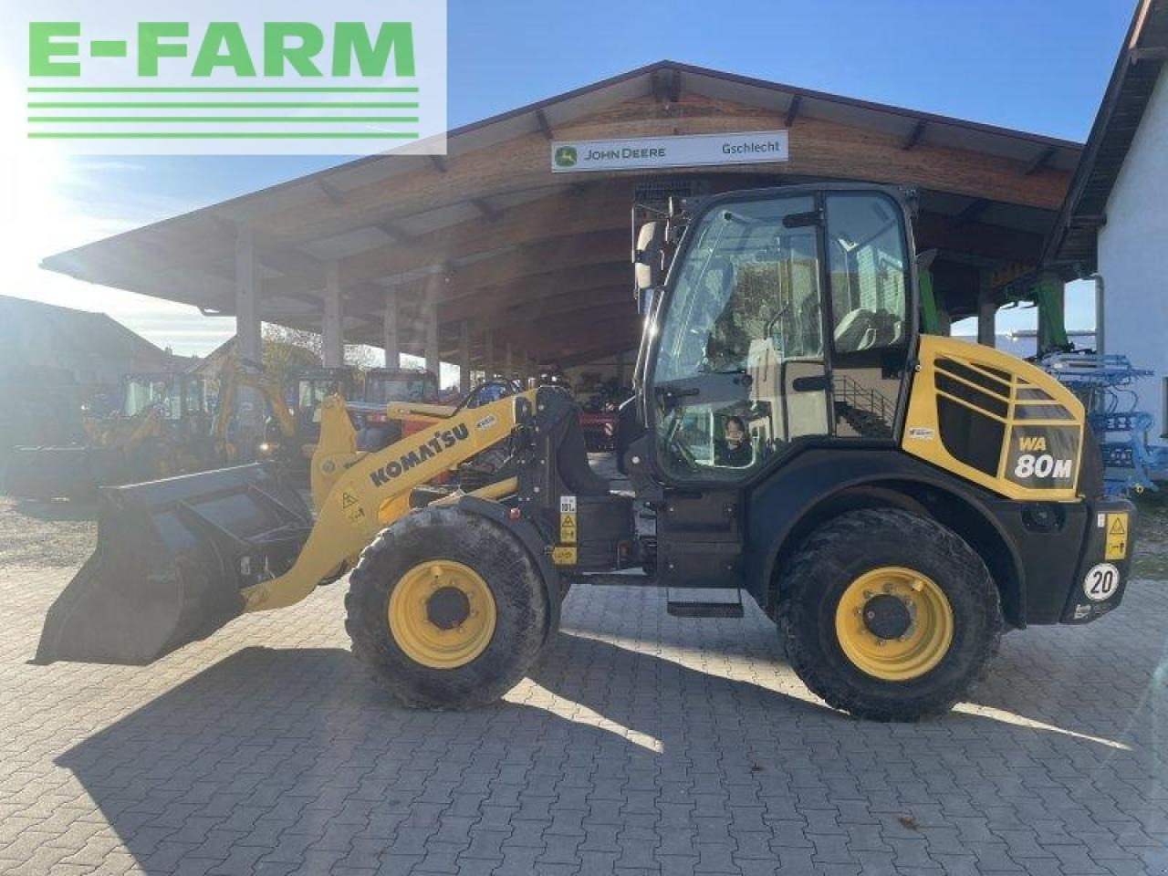 Miniexcavadora Komatsu wa 80m-7: foto 16