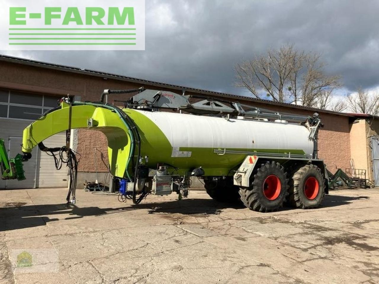 Kotte ptlx 24 - Tractor: foto 1 Kotte ptlx 24 - Tractor: foto 1