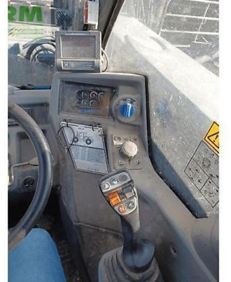 Kramer kt447 - Manipulador telescópico: foto 4 Kramer kt447 - Manipulador telescópico: foto 4