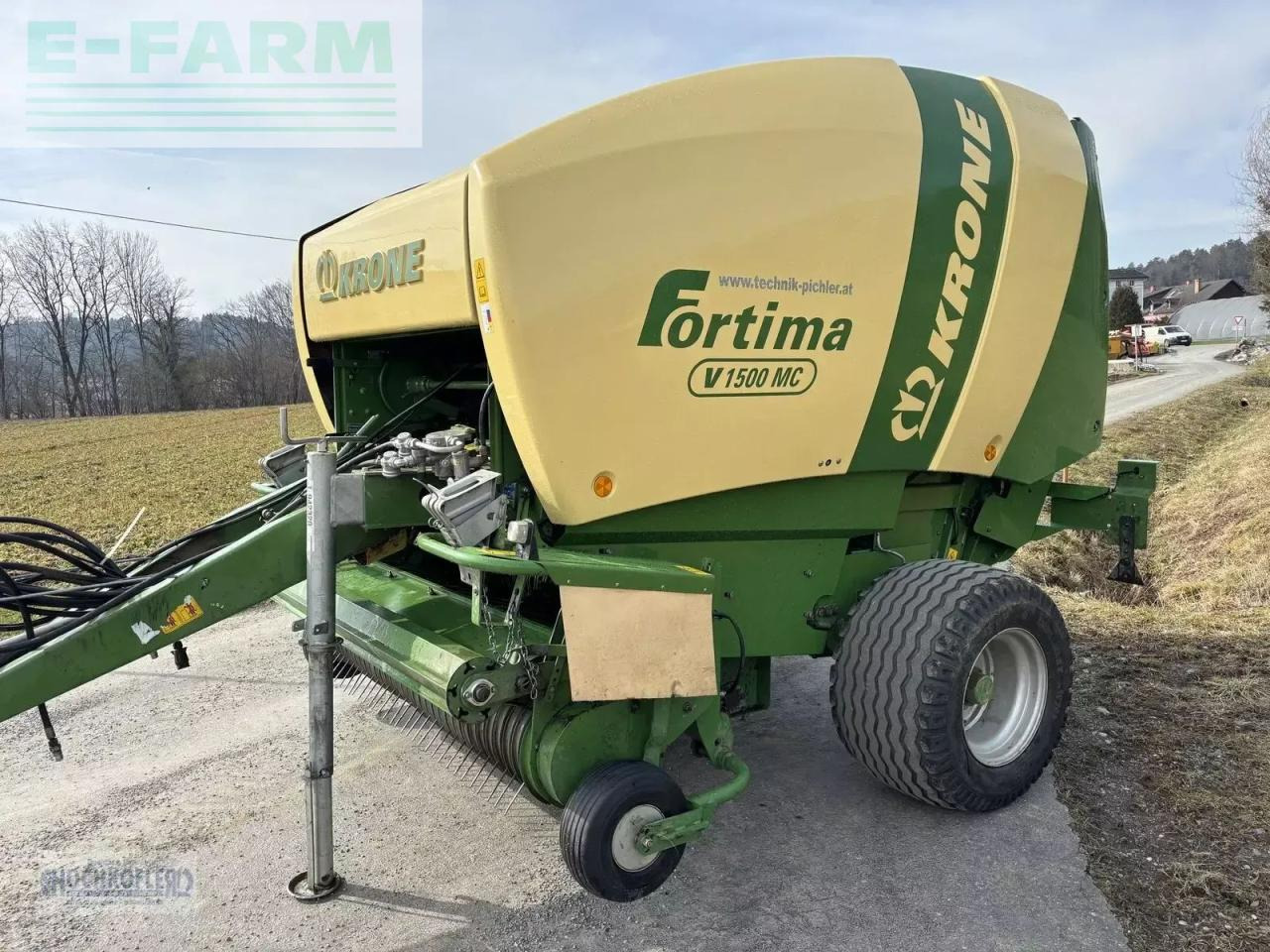 Krone fortima v1500mc - Empacadora de pacas cuadradas: foto 1 Krone fortima v1500mc - Empacadora de pacas cuadradas: foto 1