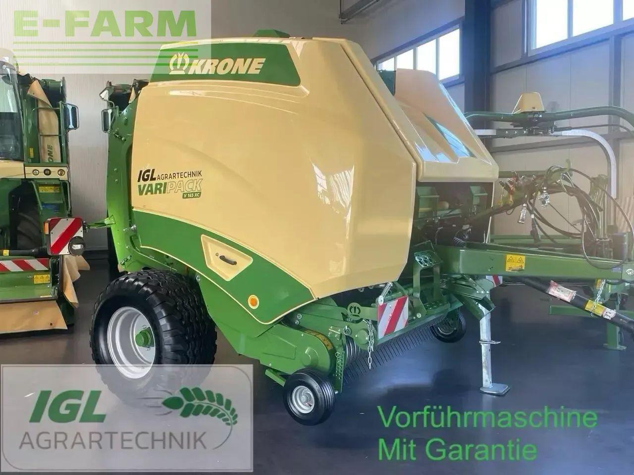 Krone varipack v 165 xc - Empacadora de pacas cuadradas: foto 1 Krone varipack v 165 xc - Empacadora de pacas cuadradas: foto 1