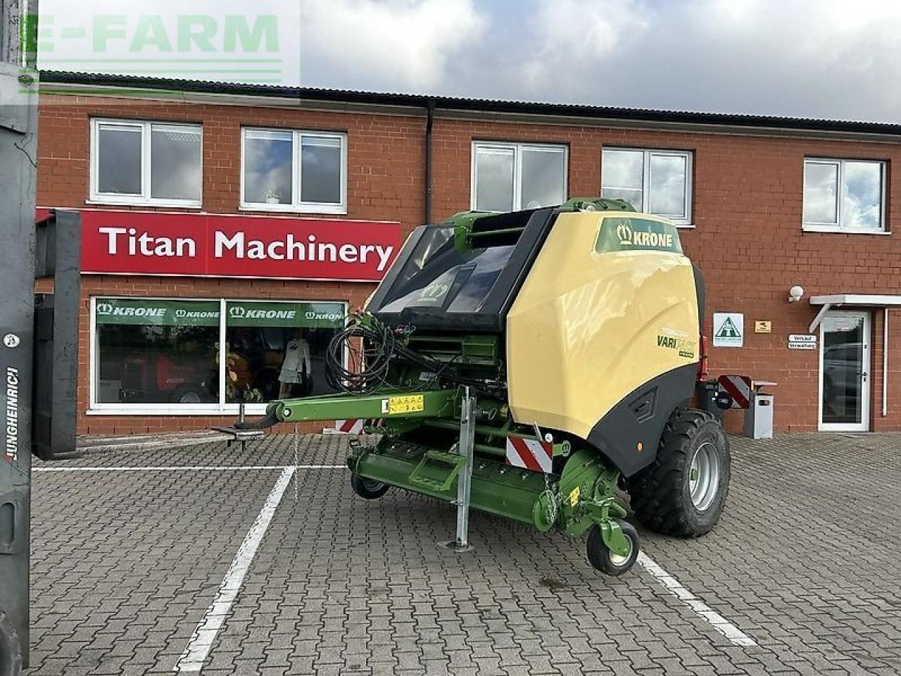 Krone varipack v 190 xc plus - Empacadora de pacas cuadradas: foto 1 Krone varipack v 190 xc plus - Empacadora de pacas cuadradas: foto 1