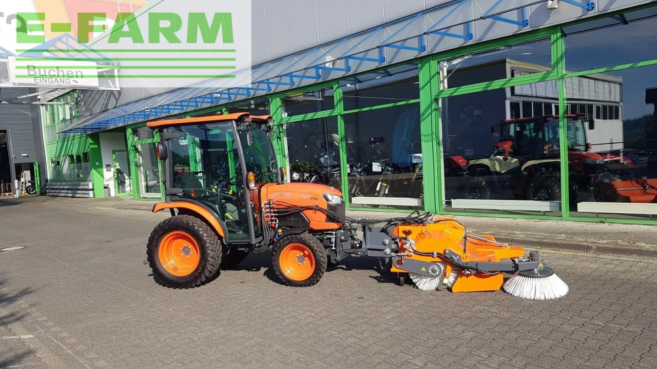 Kubota b2-231h cab - Tractor: foto 3 Kubota b2-231h cab - Tractor: foto 3