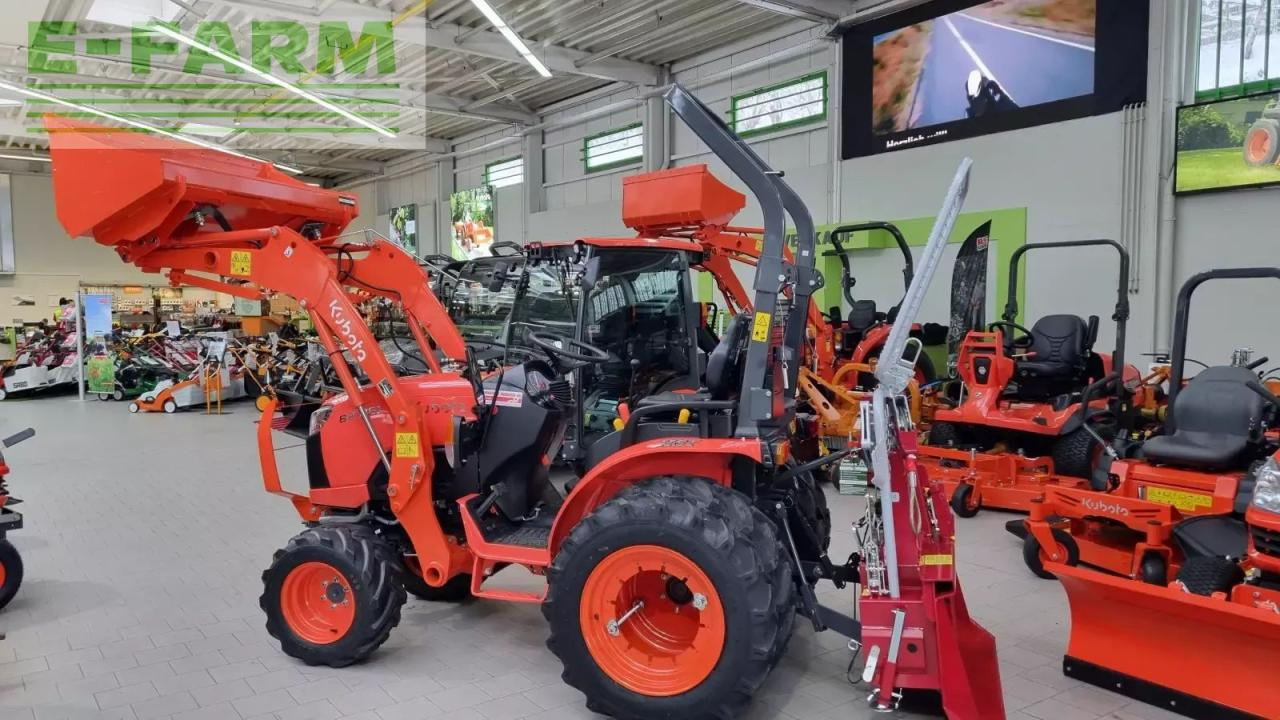 Tractor Kubota b2-261 hydrostat: foto 18
