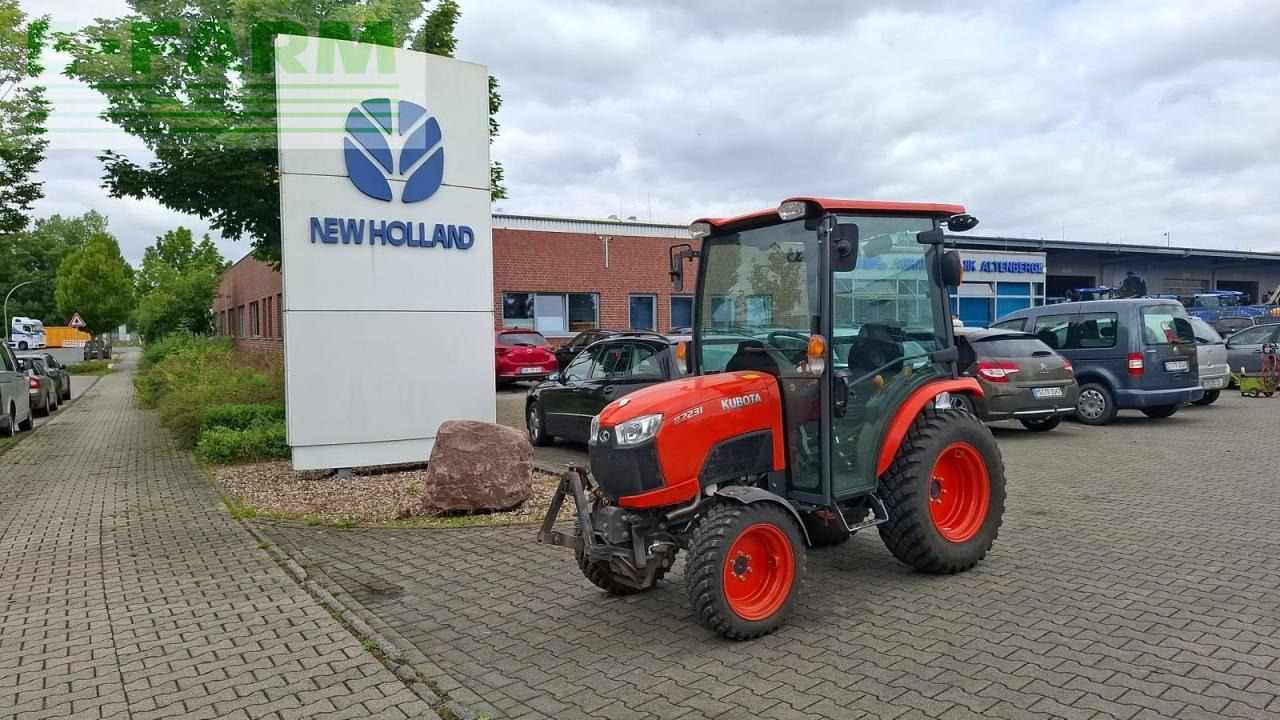 Kubota b2231 h - Tractor: foto 1 Kubota b2231 h - Tractor: foto 1