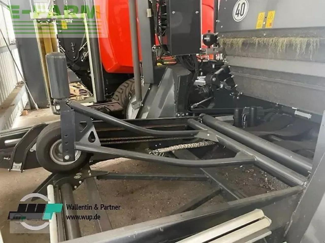 Kubota bv5200 sc14n flexiwrap - Empacadora de pacas cuadradas: foto 5 Kubota bv5200 sc14n flexiwrap - Empacadora de pacas cuadradas: foto 5