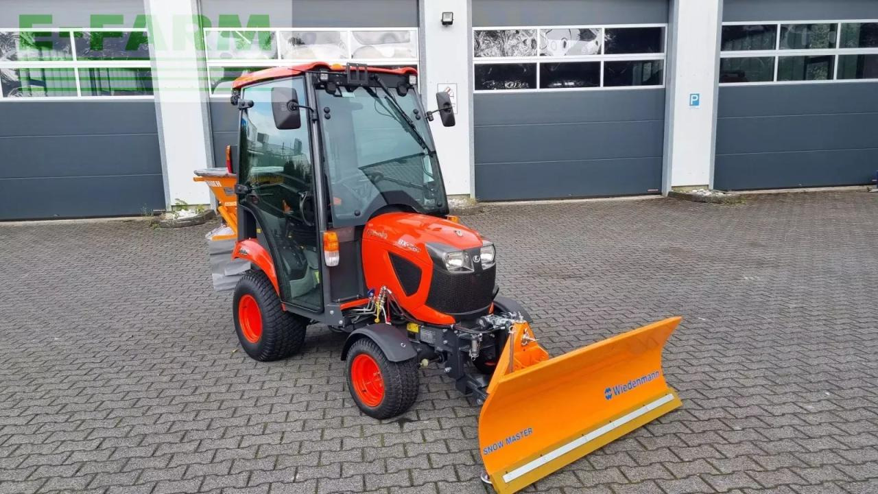 Kubota bx 261 winterdienst - Tractor: foto 4 Kubota bx 261 winterdienst - Tractor: foto 4