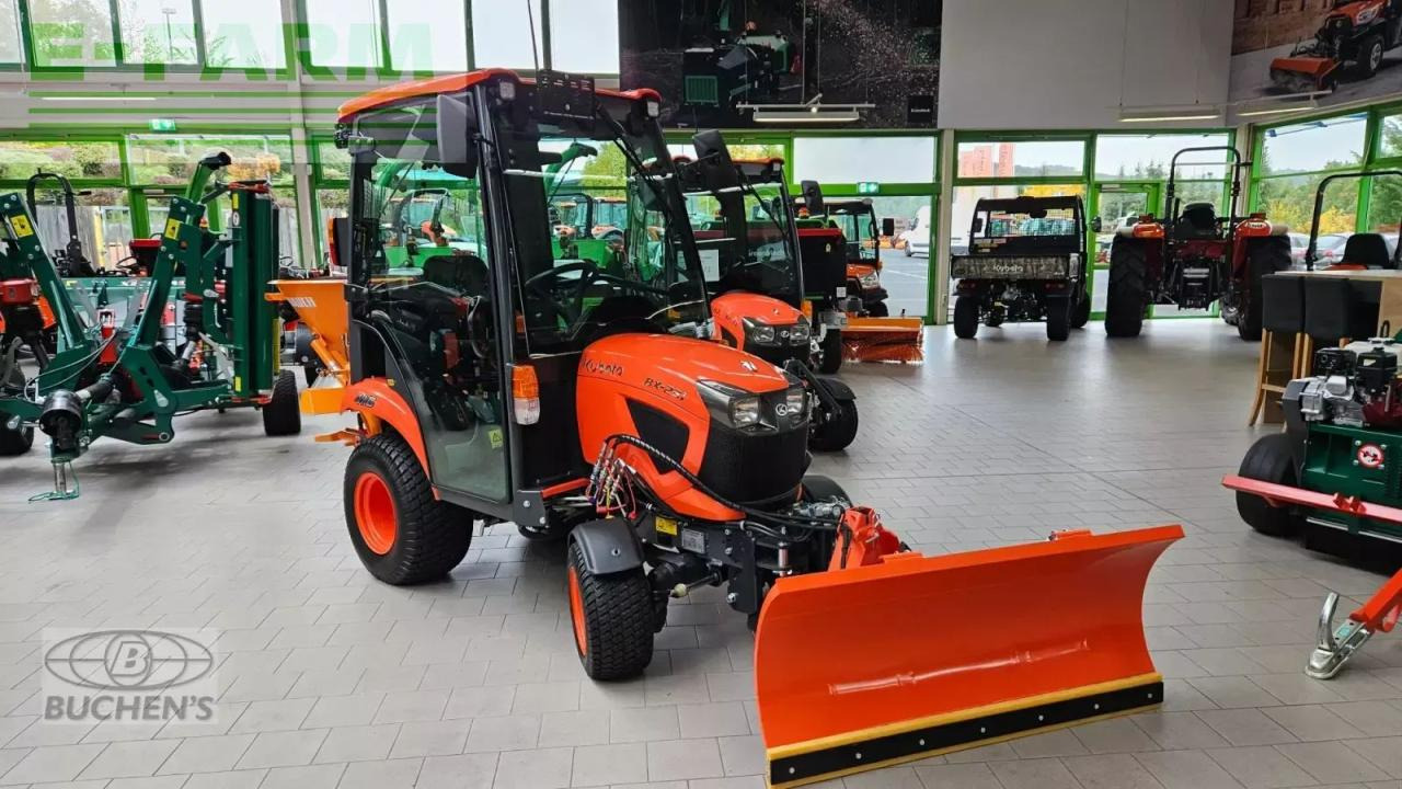 Kubota bx231 winterdienst - Tractor: foto 2 Kubota bx231 winterdienst - Tractor: foto 2