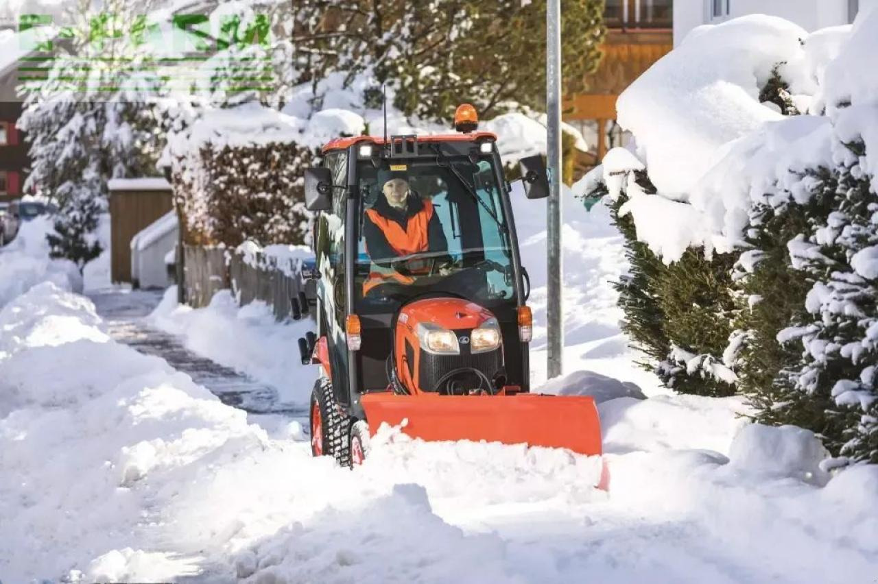 Kubota bx261 winterdienstpaket ab 0,99% - Tractor: foto 2 Kubota bx261 winterdienstpaket ab 0,99% - Tractor: foto 2