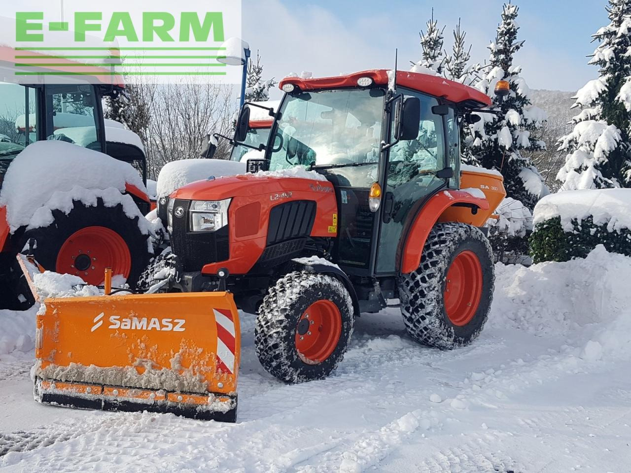 Kubota l2-452h cab winterdienstpaket ab 0,99% - Tractor: foto 4 Kubota l2-452h cab winterdienstpaket ab 0,99% - Tractor: foto 4