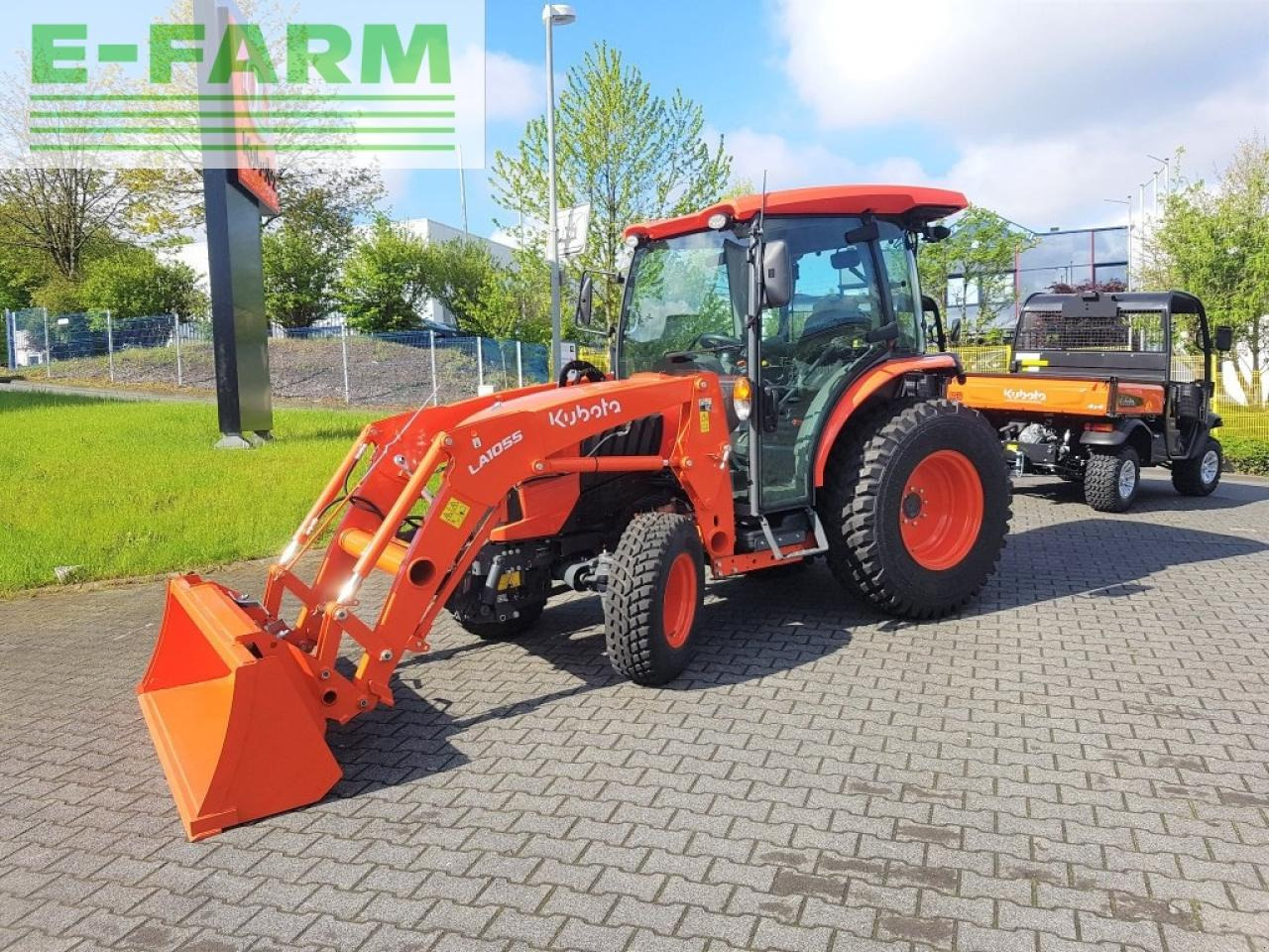 Tractor Kubota l2-552: foto 11