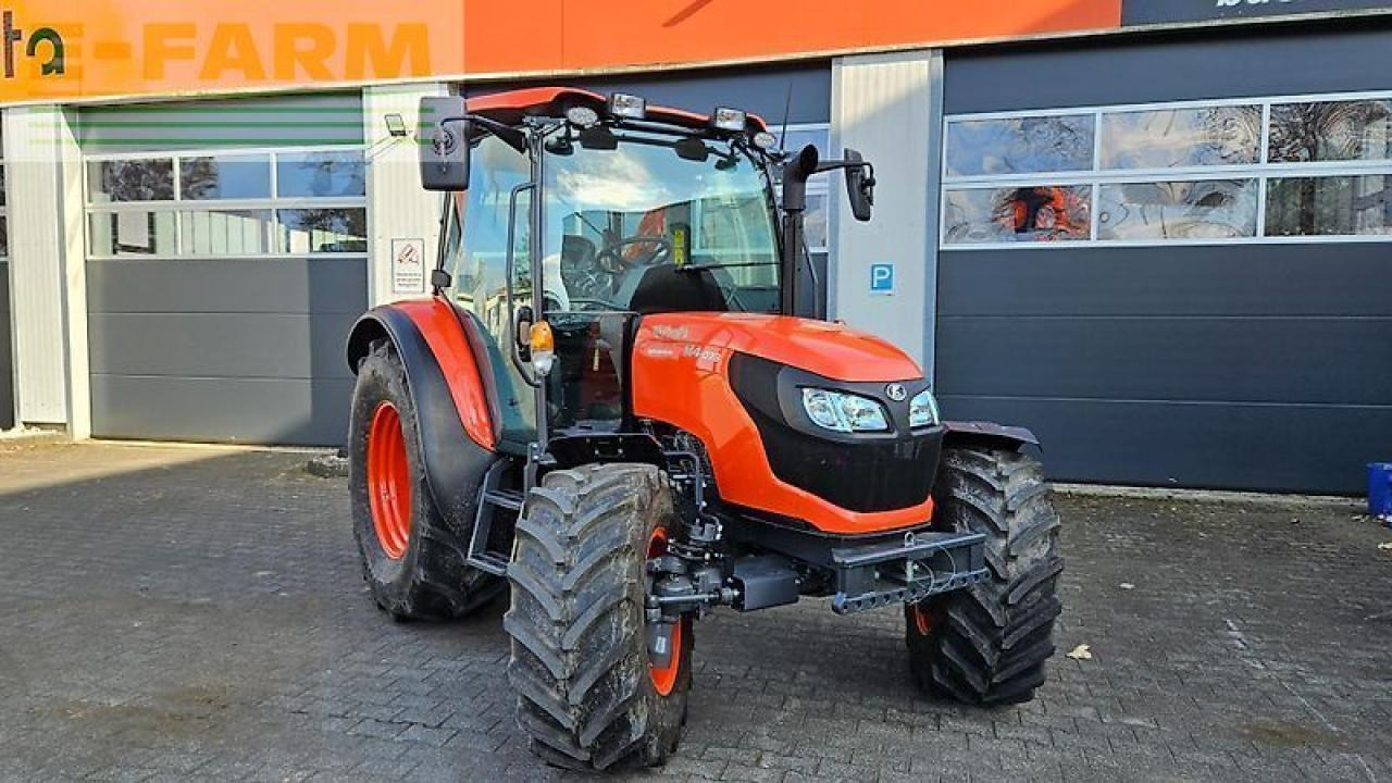 Kubota m4-073 cab - Tractor: foto 5 Kubota m4-073 cab - Tractor: foto 5