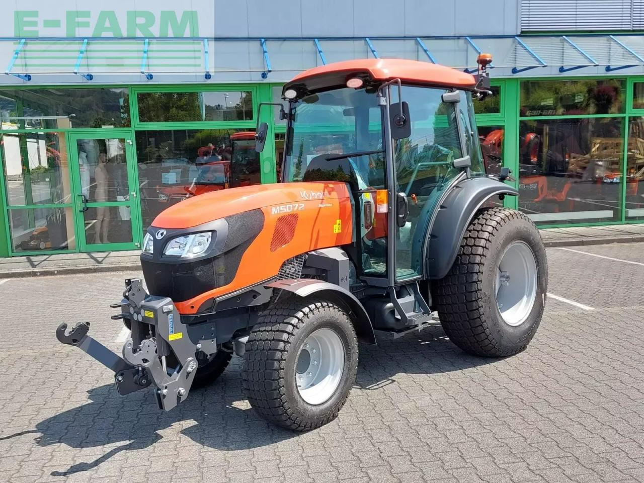 Kubota m5-072 narrow - Tractor: foto 3 Kubota m5-072 narrow - Tractor: foto 3