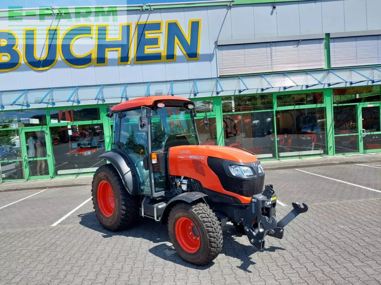 Kubota m5-072 narrow cab - Tractor: foto 5 Kubota m5-072 narrow cab - Tractor: foto 5