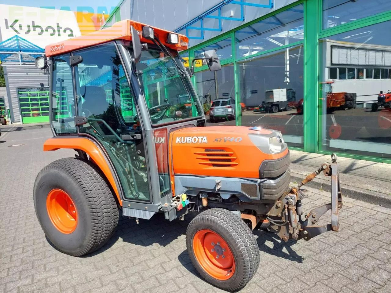 Kubota stv40 - Tractor: foto 1 Kubota stv40 - Tractor: foto 1