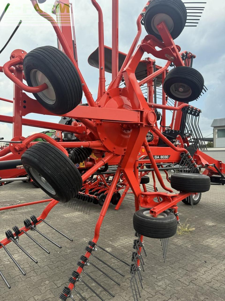 Kuhn ga 8030 - Henificadora: foto 4 Kuhn ga 8030 - Henificadora: foto 4