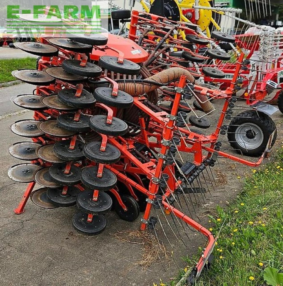 Kuhn hr5004dr+btfr5000-40dd+tf1512 - Equipo para trabajo del suelo: foto 3 Kuhn hr5004dr+btfr5000-40dd+tf1512 - Equipo para trabajo del suelo: foto 3