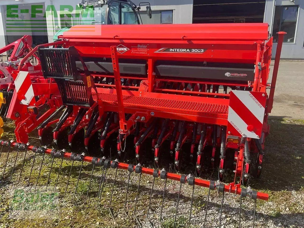 Kuhn hrb 303 / integra 3003 - Combinado de siembra: foto 1 Kuhn hrb 303 / integra 3003 - Combinado de siembra: foto 1