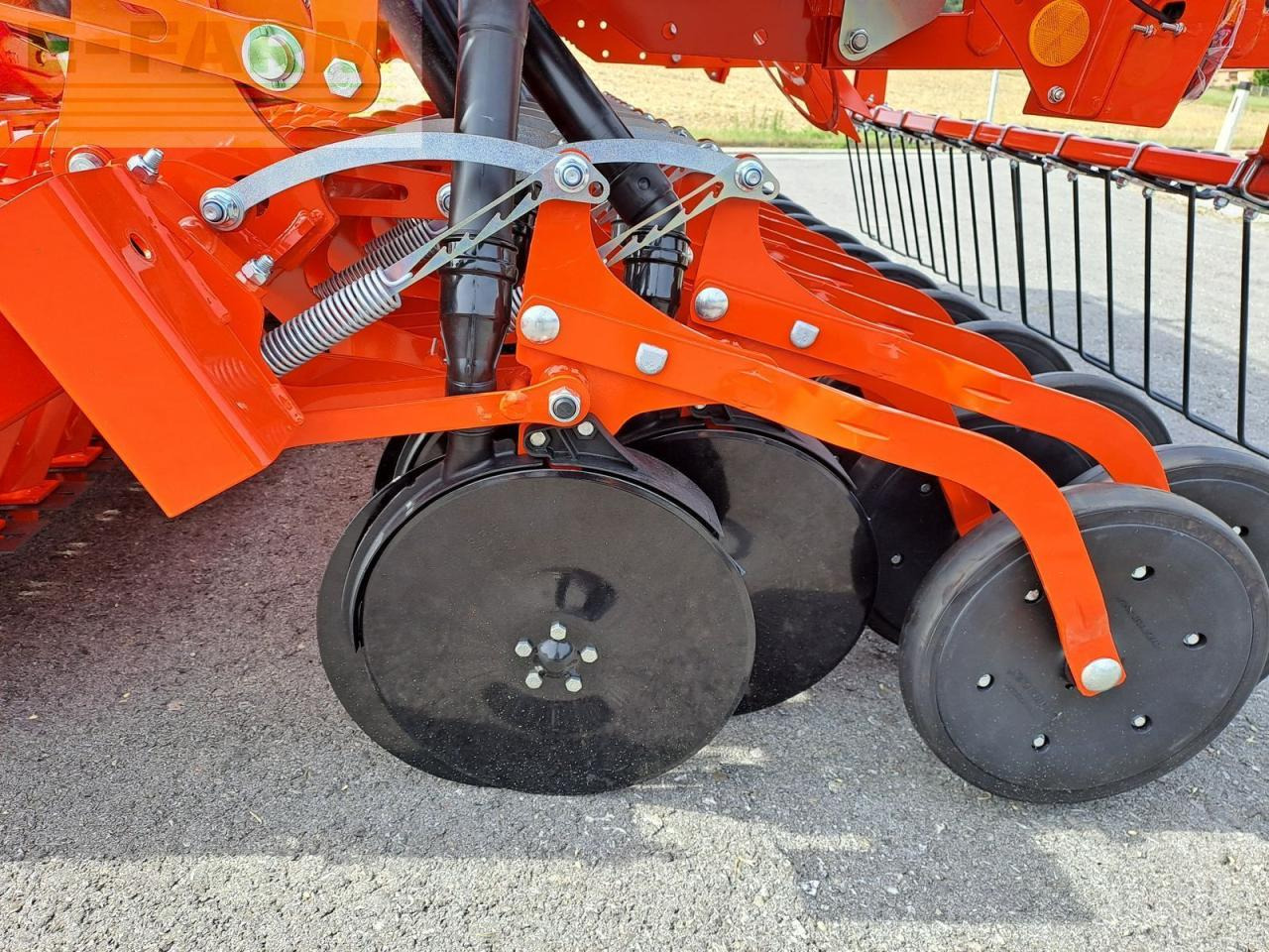 Combinado de siembra Kuhn sitera 330-24: foto 13