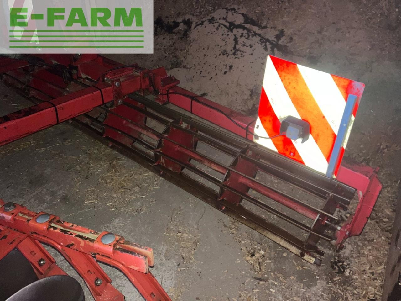 Rastras Kverneland V2/290-27: foto 16