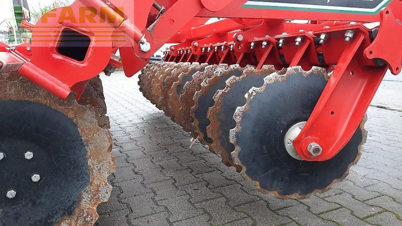 Cultivador Kverneland dtx 300 mit dd600: foto 7 Cultivador Kverneland dtx 300 mit dd600: foto 7