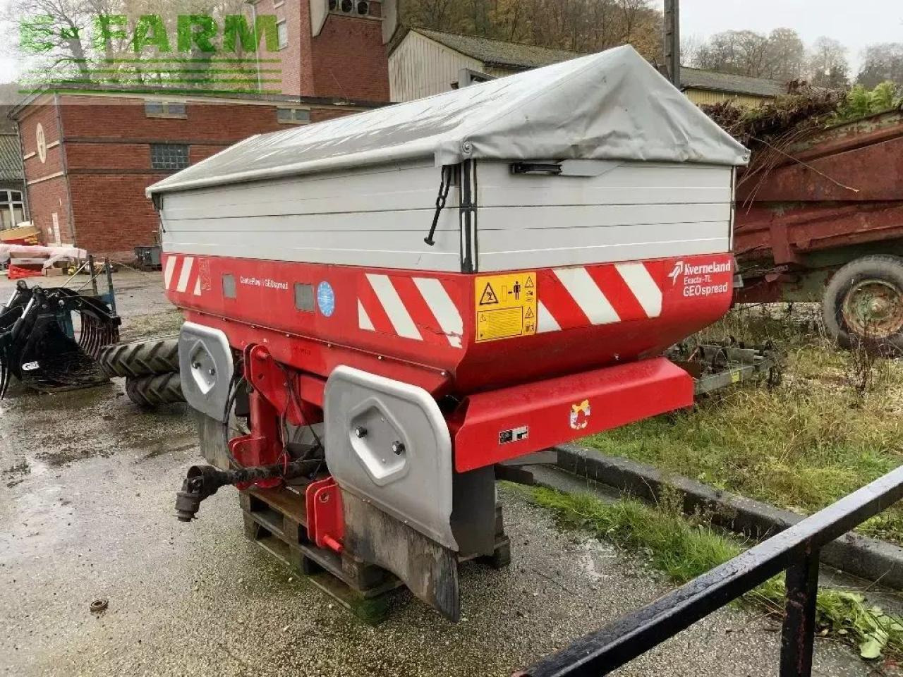 Kverneland exacta tl geospread - Esparcidor de fertilizantes: foto 2 Kverneland exacta tl geospread - Esparcidor de fertilizantes: foto 2
