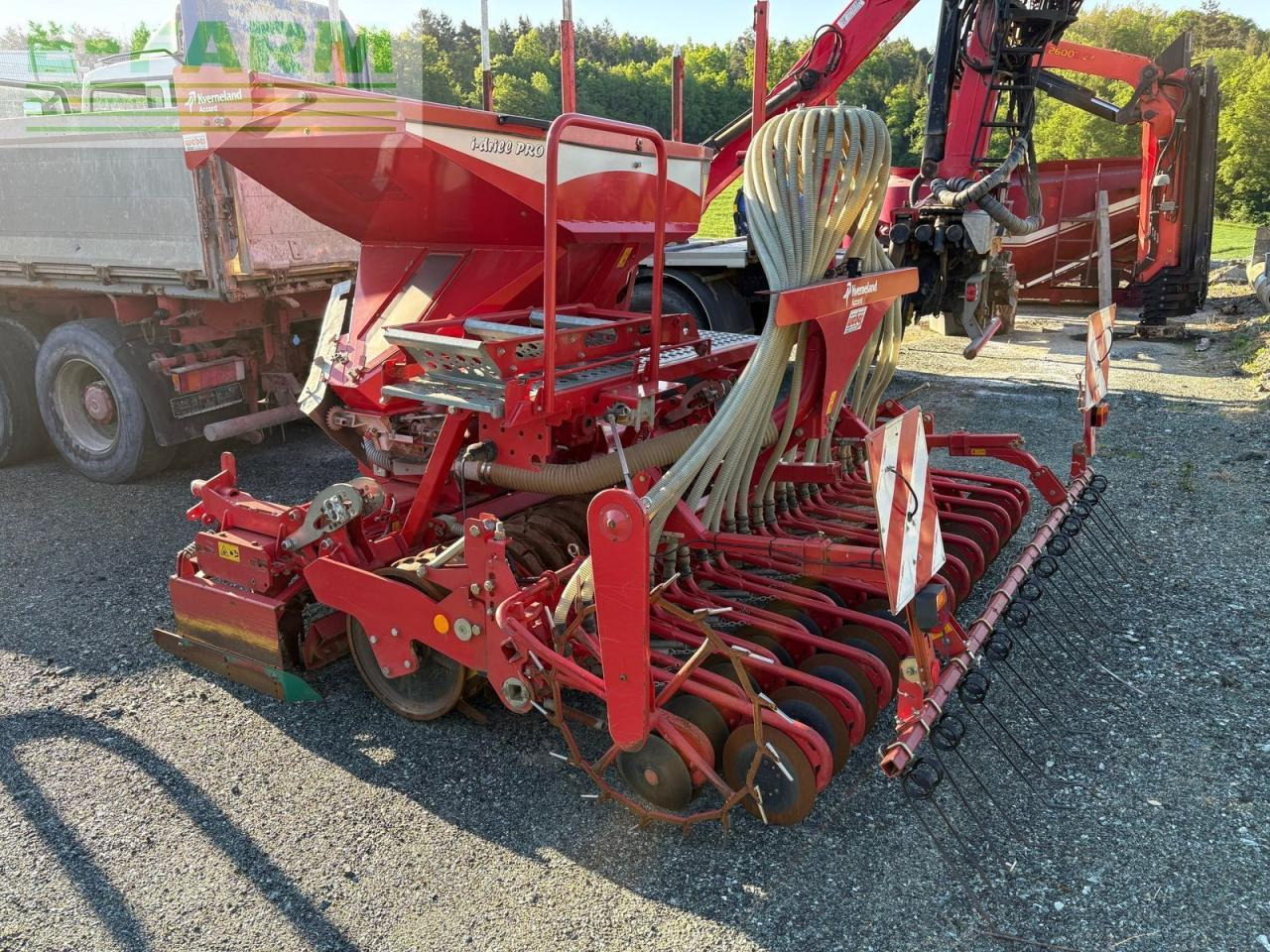 Kverneland i-drill pro - säkombination - Combinado de siembra: foto 2 Kverneland i-drill pro - säkombination - Combinado de siembra: foto 2