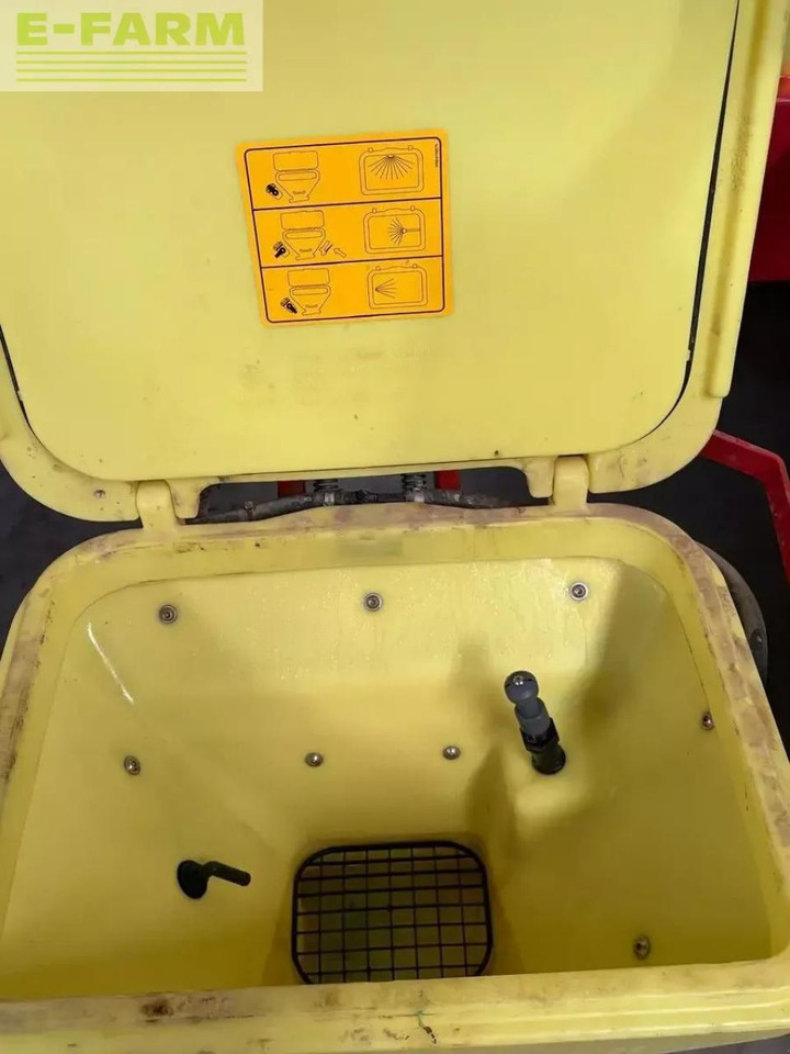 Pulverizador arrastrado Kverneland ikarus s 38: foto 10