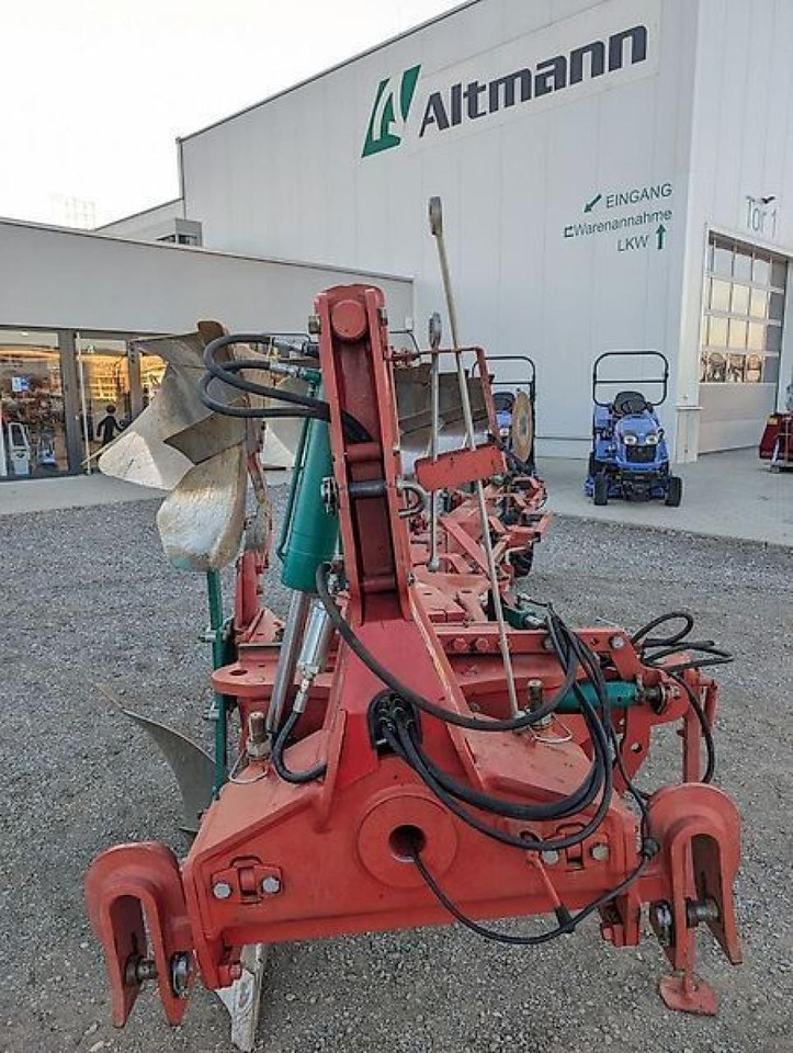 Kverneland lb100-300 5schar 28er körper - Arado: foto 1 Kverneland lb100-300 5schar 28er körper - Arado: foto 1